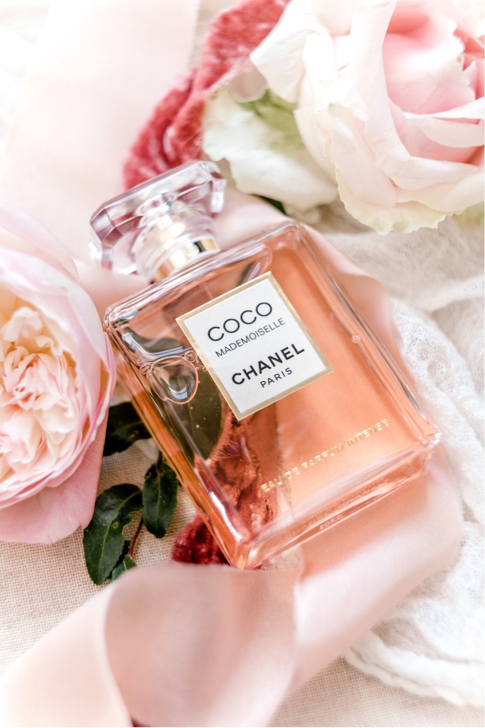 124 Coco Chanel Perfume Wedding Details Photos
