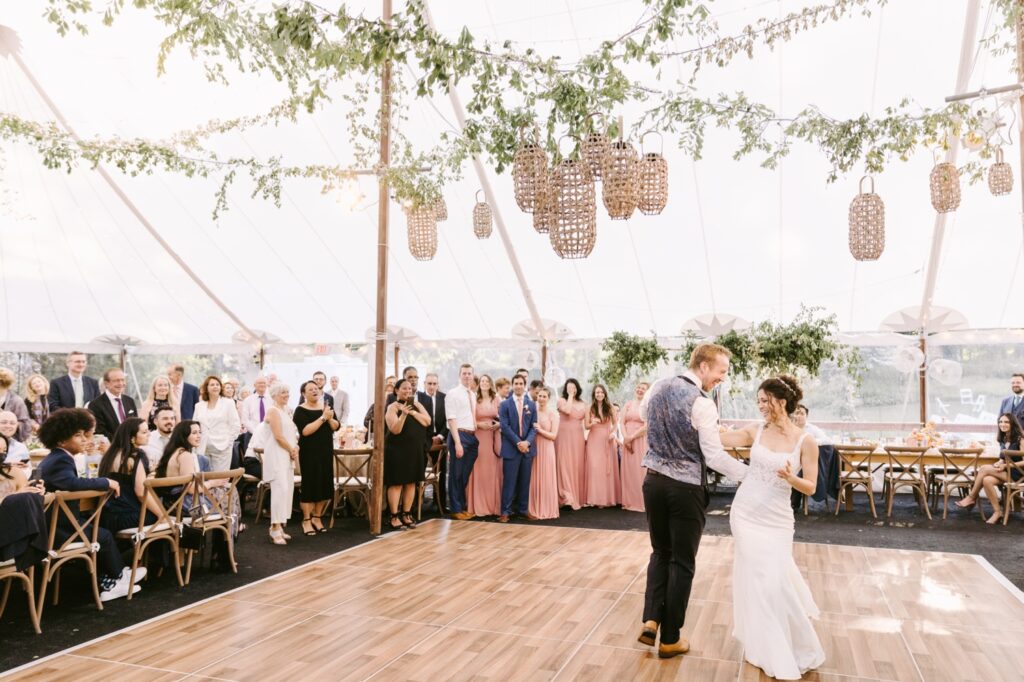 Newlyweds have their first dance at a romantic spring wedding reception by Philadelphia photographer Emily Wren Photography