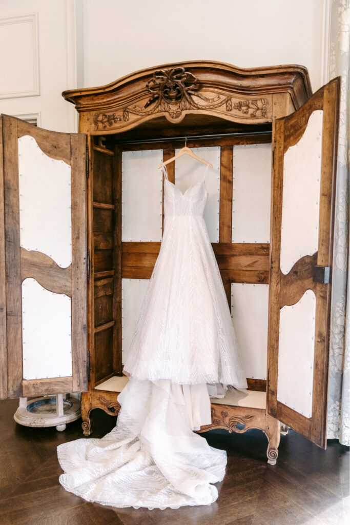 classic wedding gown by Emily Wren Photography