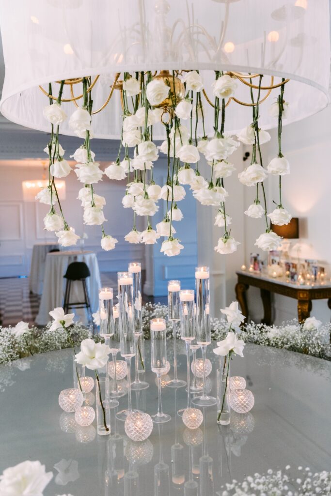 Upside down rose ceiling, wedding decor