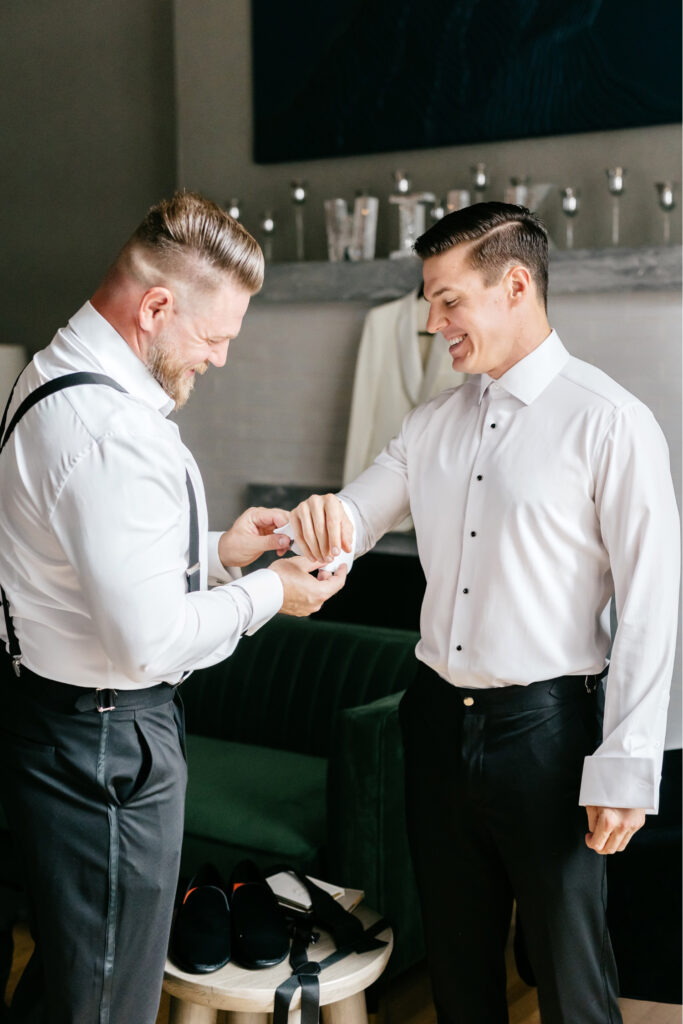 Groom getting ready for his Fall Cescaphe wedding day in Philadelphia