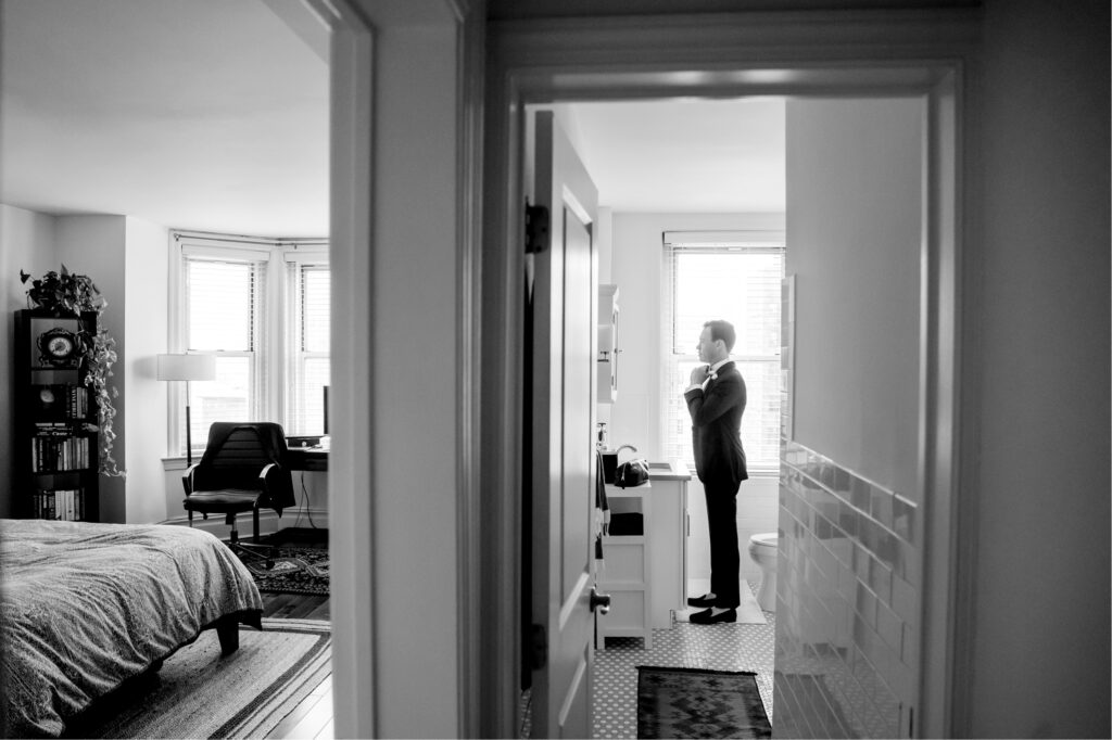 groom getting ready for his Center city Philadelphia wedding day