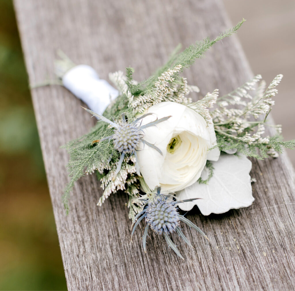 grooms boutonniere by Pennsylvania wedding photographer Emily Wren Photography