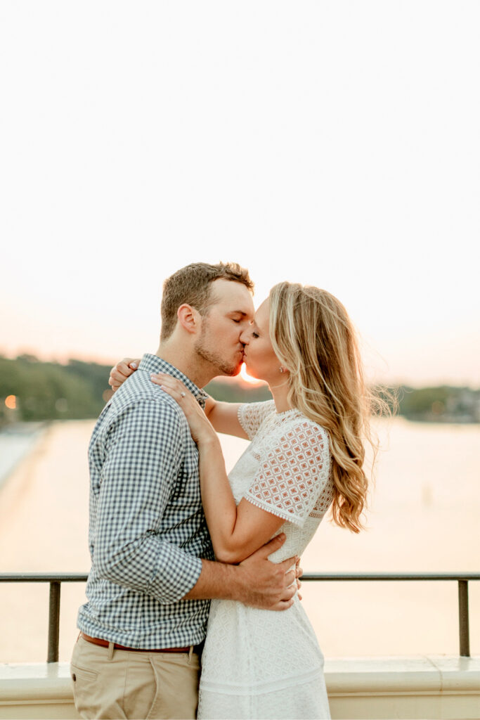 Philadelphia engagement sunset photos by Emily Wren Photography