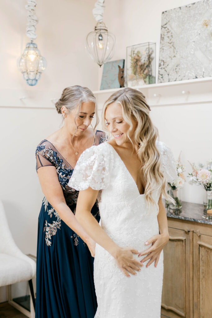 bride and her mother before her Pennsylvania summer wedding day