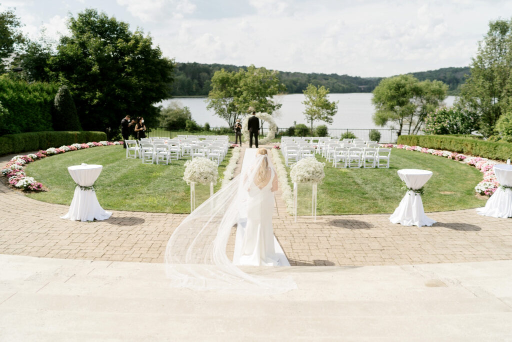 bride & grooms lakeside private first look