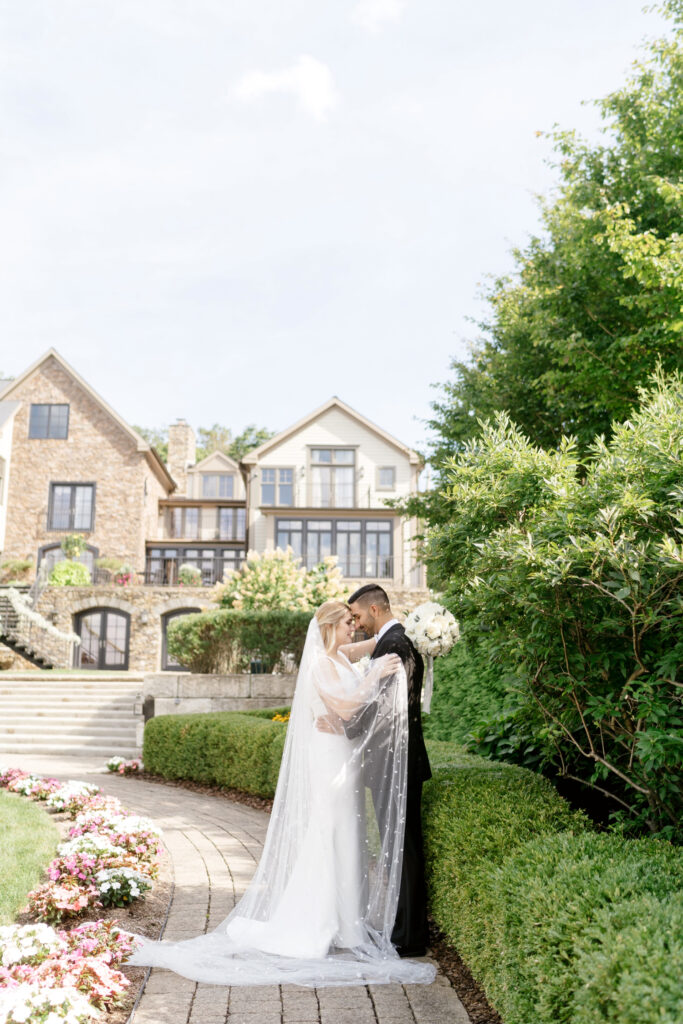 bride & groom portrait session at the Lake House Inn in Pennsylvania