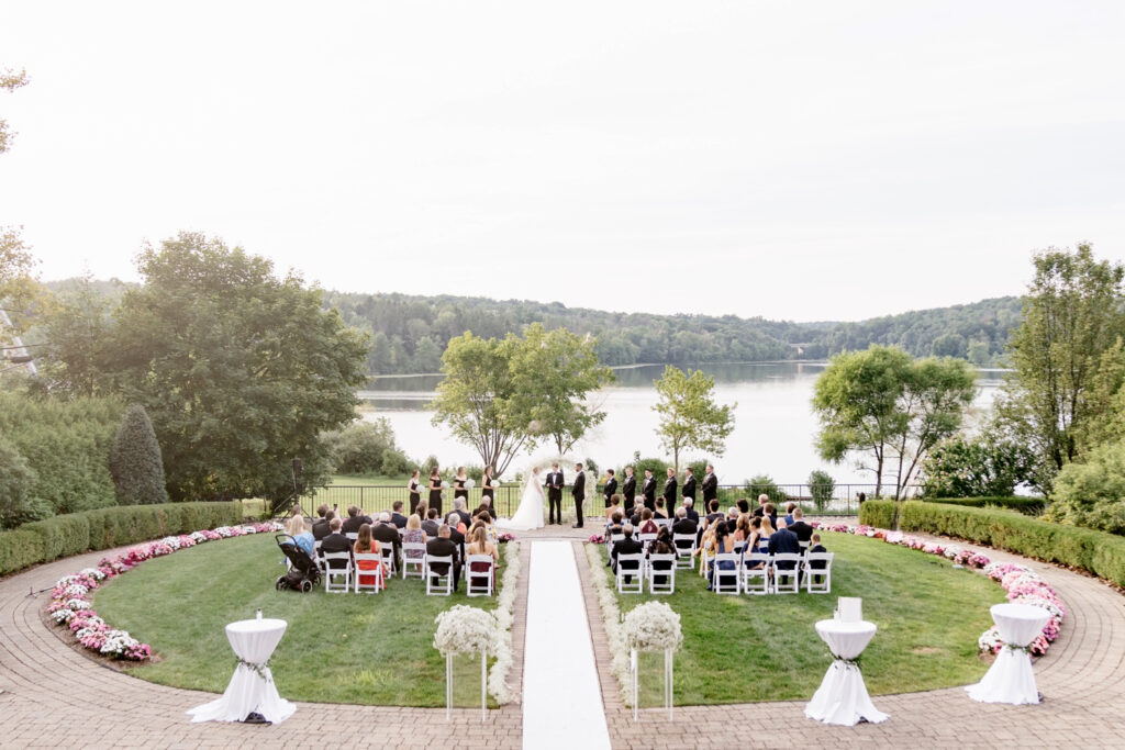 sophisticated lakeside wedding in Pennsylvania by Emily Wren Photography