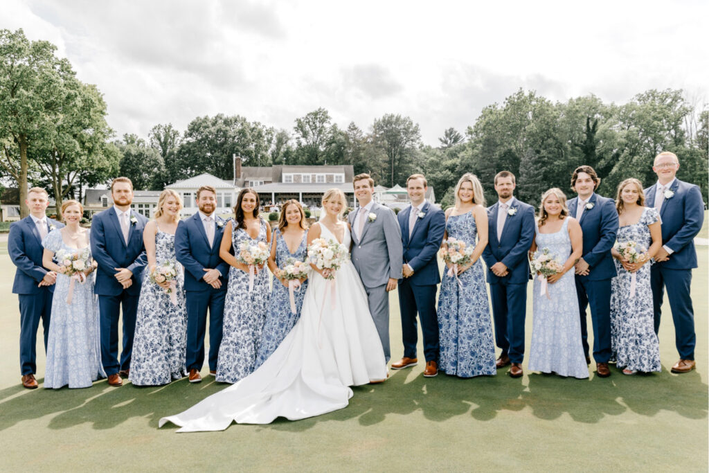 full wedding party at Gulph Mills Golf Club