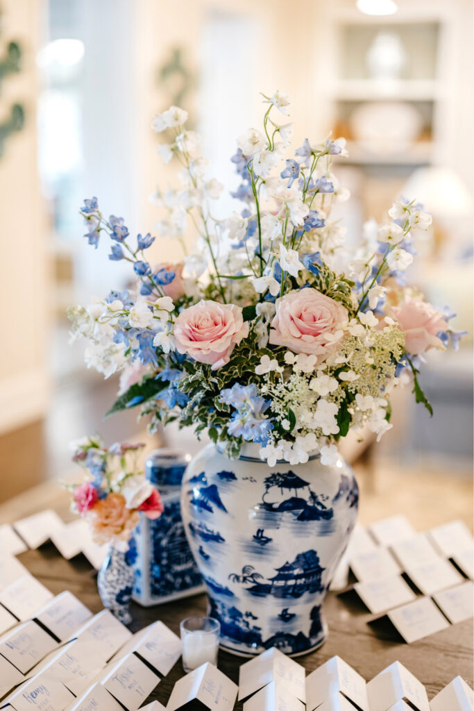 blue chinoiserie flower vases and reception place cards at Summer Pennsylvania wedding