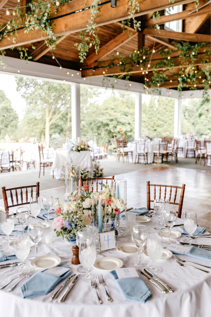 Summer wedding reception at Gulph Mills Golf Club in Philadelphia by Emily Wren Photography