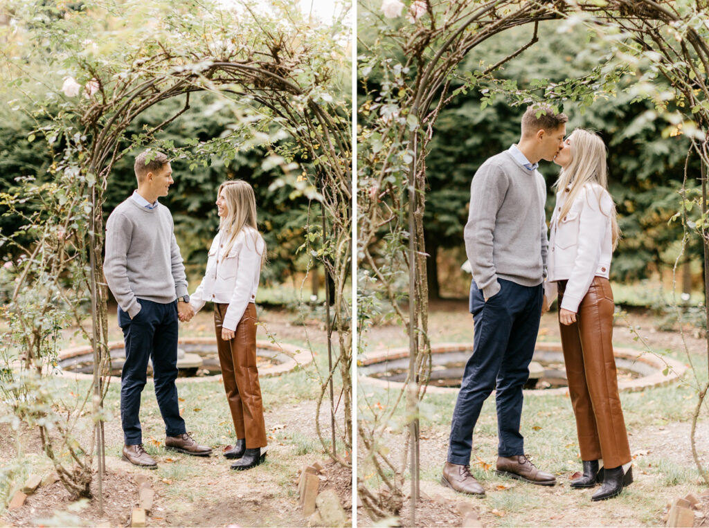 engagement session during the fall in Philadelphia at Appleford Estate by Emily Wren Photography