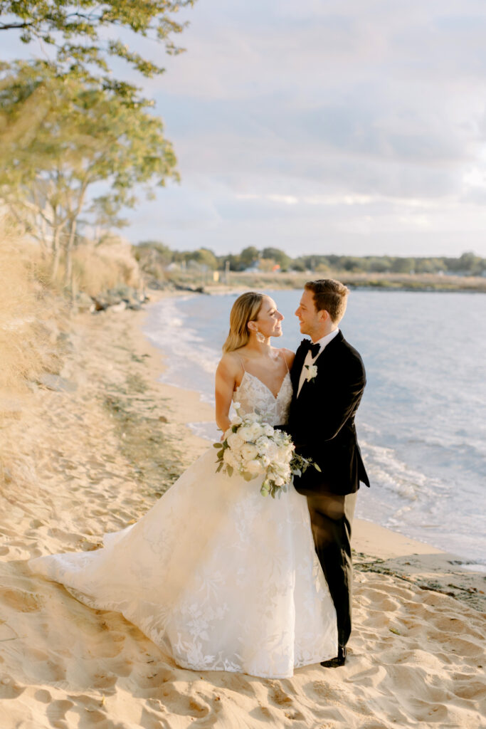 Bride & groom portrait session on Chesapeake Bay shoreline beach