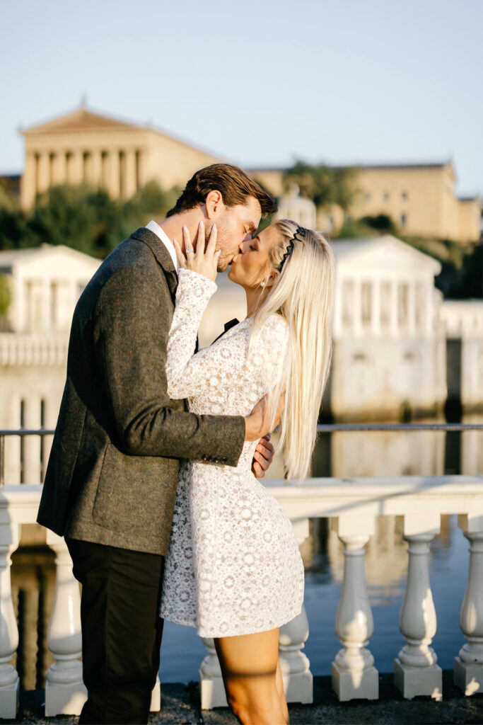 Golden Hour engagement session by the Philadelphia Museum of Art by Emily Wren Photography