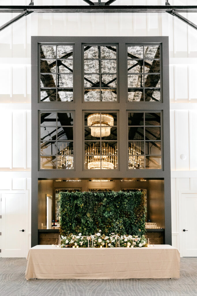 sweetheart table at The Ivy wedding reception by Emily Wren Photography