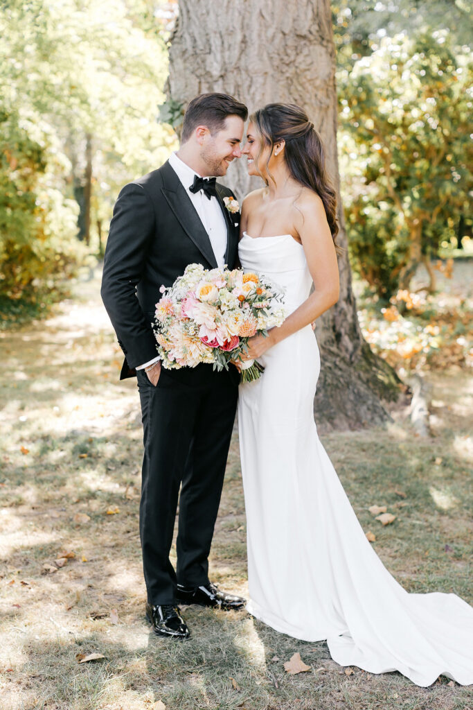 Philadelphia bride and groom at Glen Foerd by Emily Wren Photography