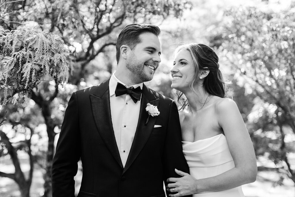 portrait of Philadelphia bride & groom at Glen Foerd garden