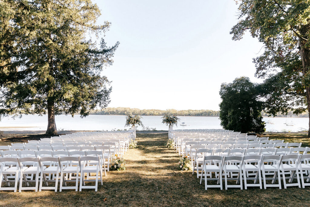 outdoor fall wedding ceremony along the Delaware River in Philadelphia