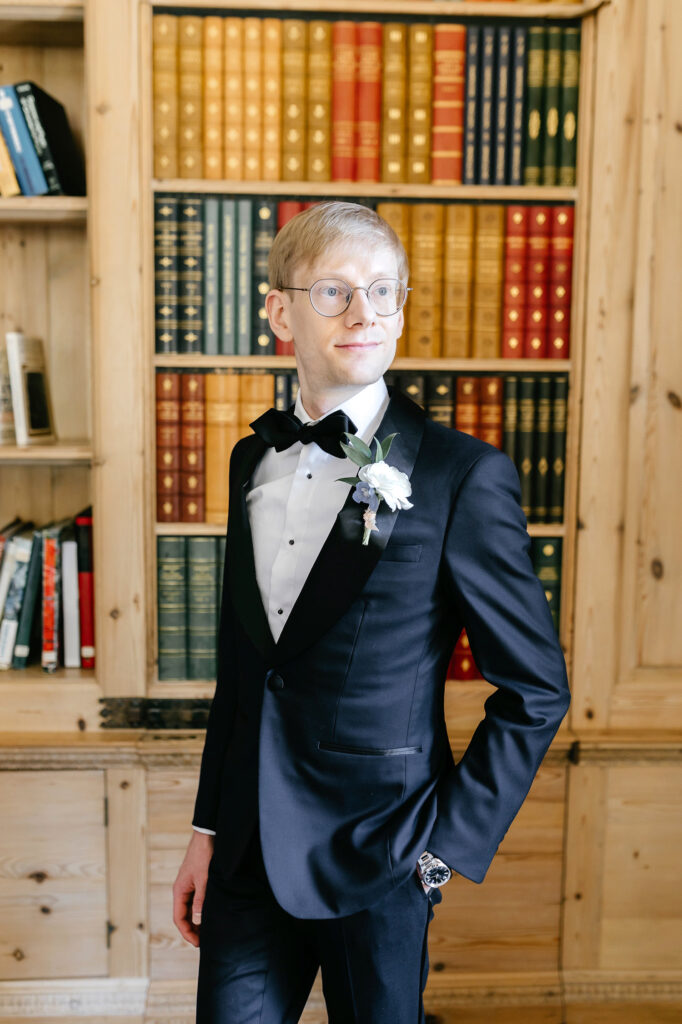 New Jersey groom before his fall wedding day in Princeton