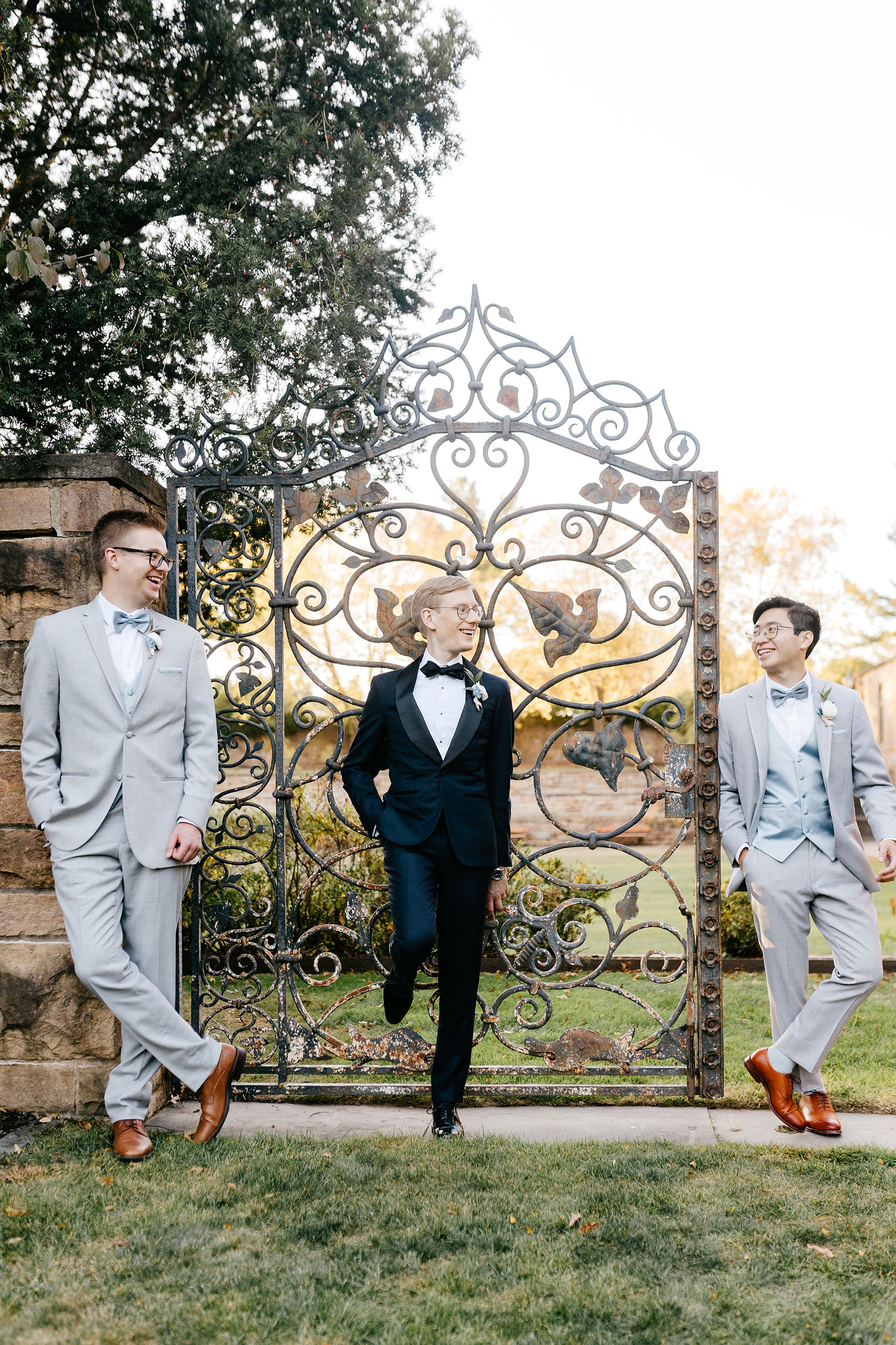 groom with groomsmen on fall wedding day by Emily Wren Photography