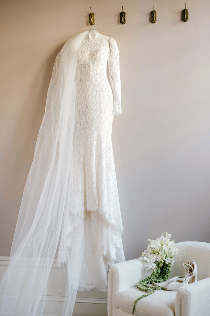 timeless wedding dress