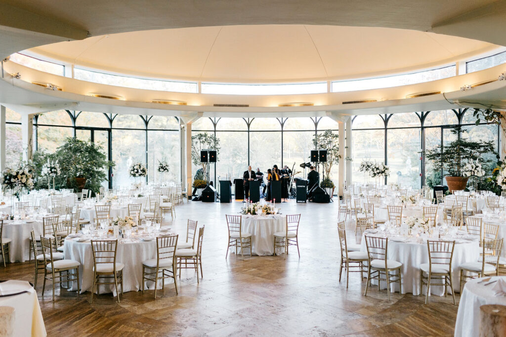 Jasna Polana all white wedding reception details by Emily Wren Photography