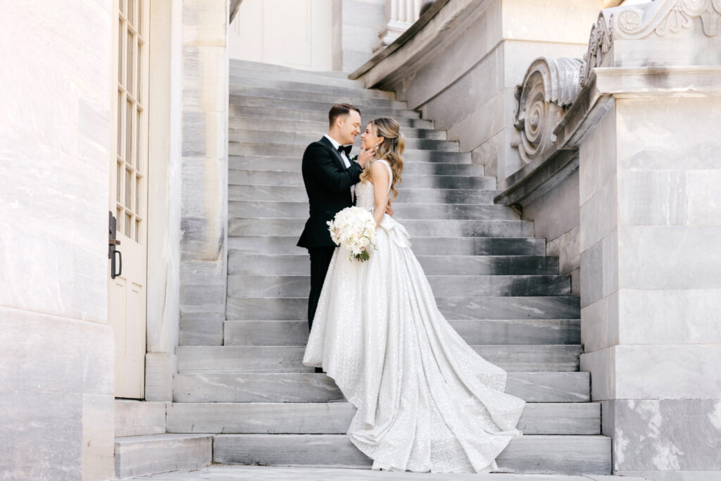 Merchant's Exchange Building wedding portrait by Philadelphia photographer Emily Wren Photography