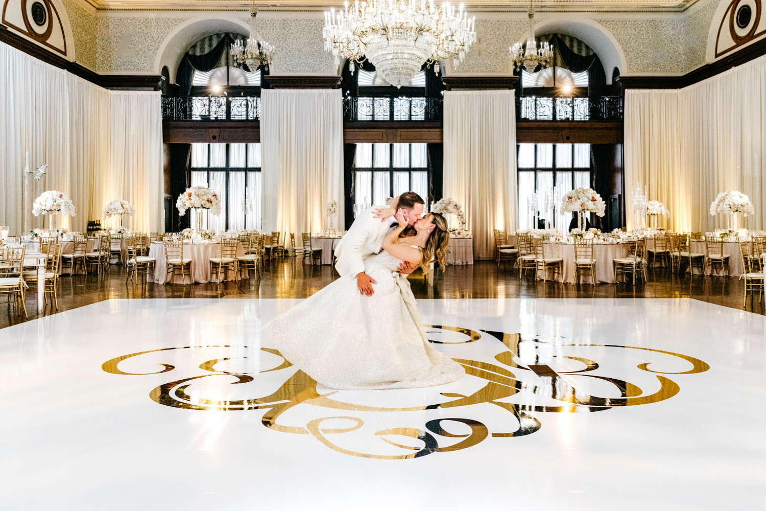 bride & groom's private first dance at their Union League Wedding