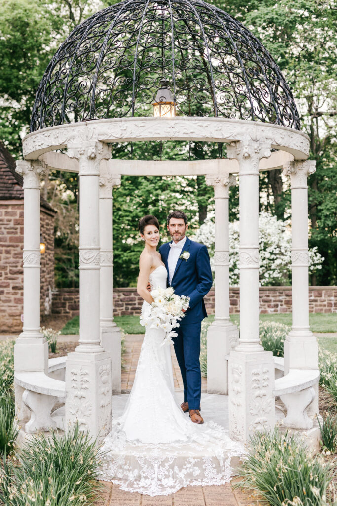 Pennsylvania bride & groom at their spring Tyler Gardens wedding by Emily Wren Photography