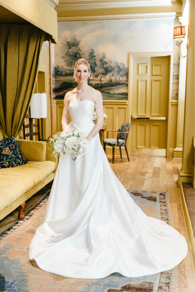 Rhode Island bride getting ready at The Vanderbilt by Emily Wren Photography