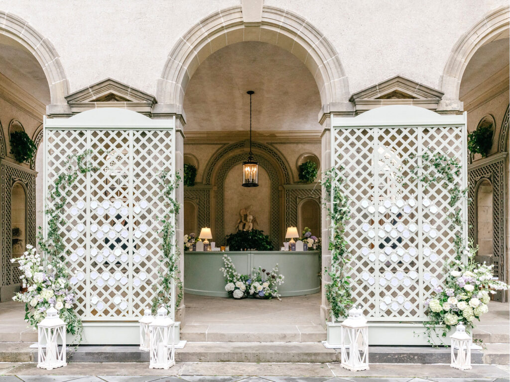 Glen Manor House wedding reception outdoor seating chart