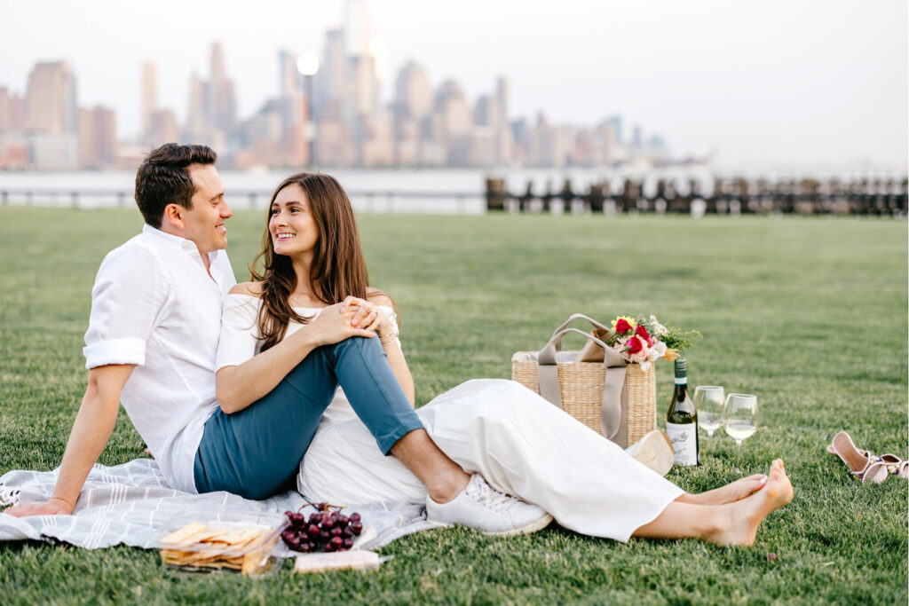 romantic picnic engagement photoshoot in New Jersey