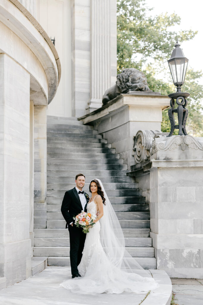 portrait session of Philadelphia bride and groom at Merchant's Exchange in Old City