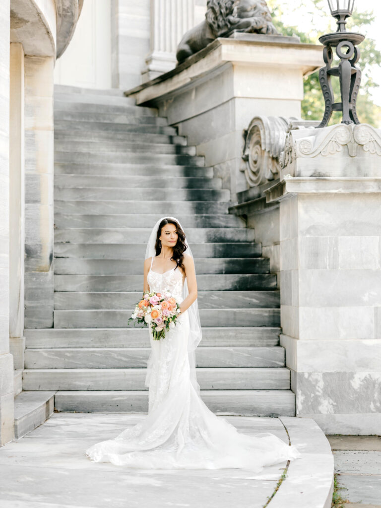 bridal portrait at Merchant's Exchange on summer wedding day by Philadelphia wedding photographer Emily Wren Photography