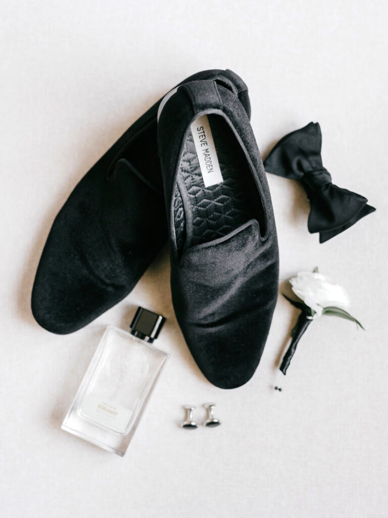 groom's getting ready details for his Philadelphia wedding day