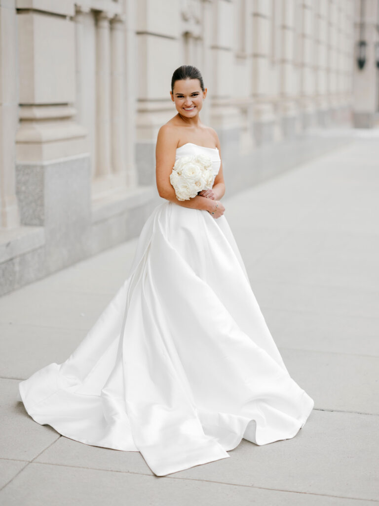 Delaware bride on her glamorous fall wedding day in Wilmington