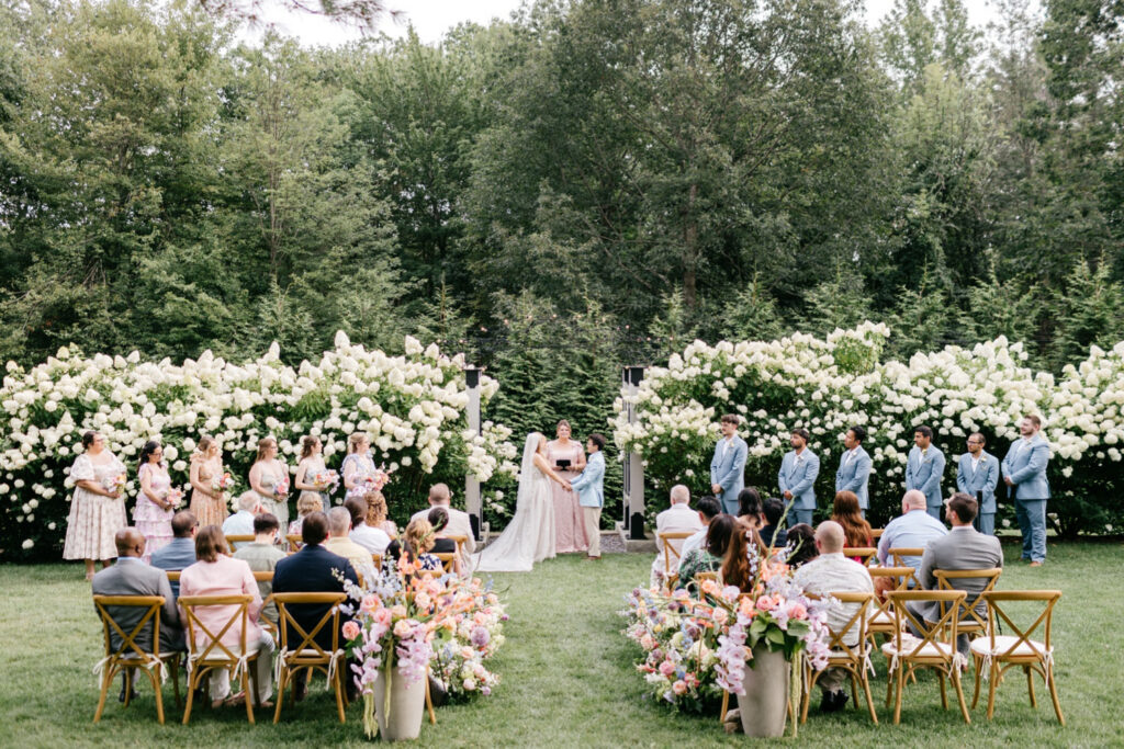 beautiful outdoor summer harden wedding ceremony at Uncanoonuc Mountain by New England wedding photographer Emily Wren Photography
