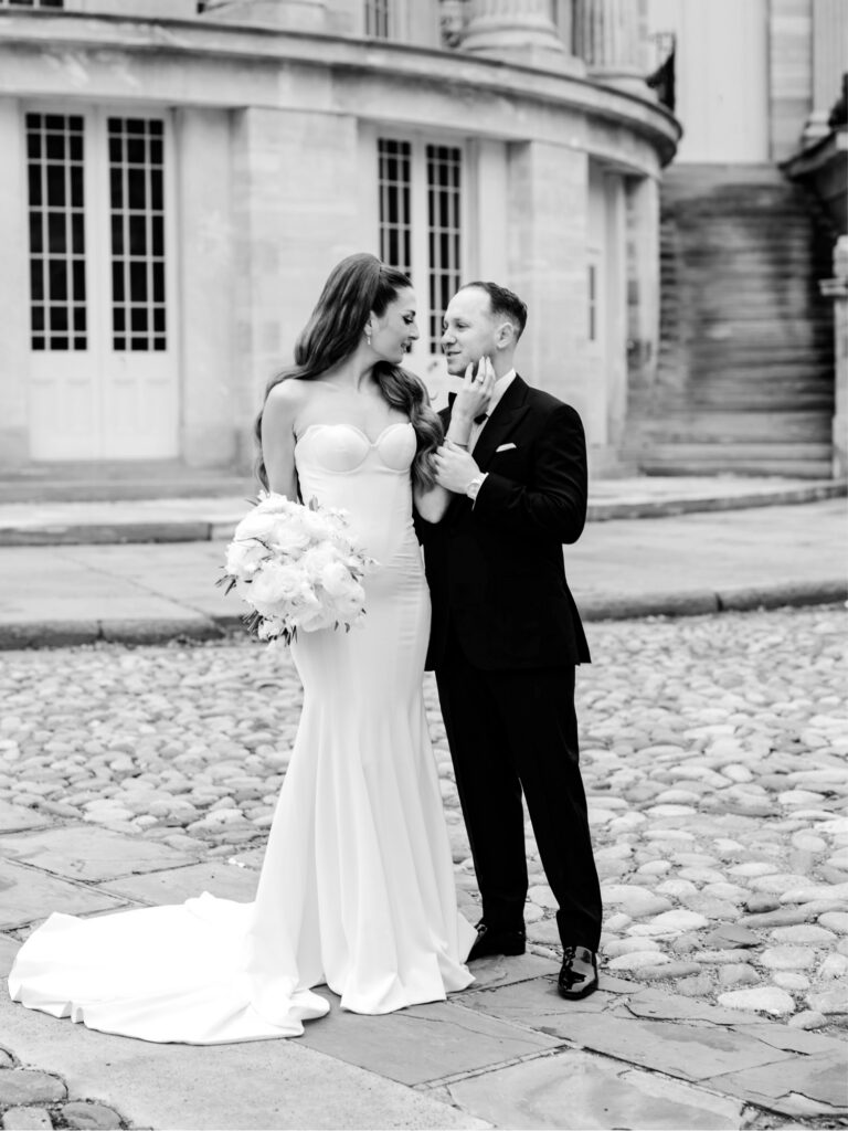 bride and groom wedding day portraits in Old City Philadelphia at Merchant's Exchange by luxury wedding photographer Emily Wren Photography
