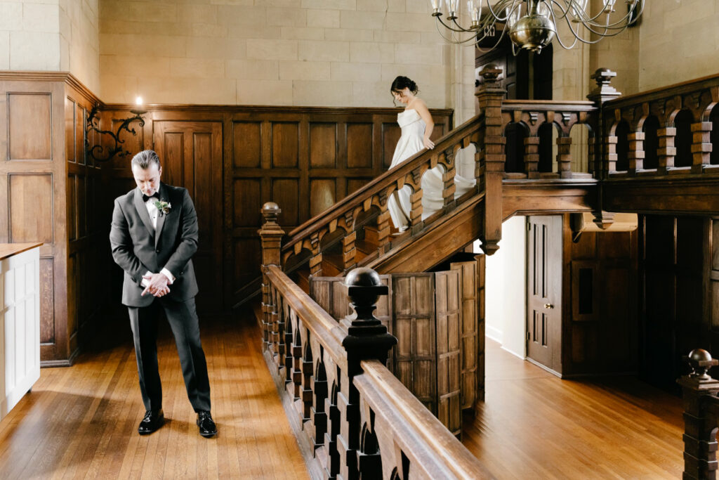 Bride and groom's private first look at Parque Ridley Creek in Pennsylvania