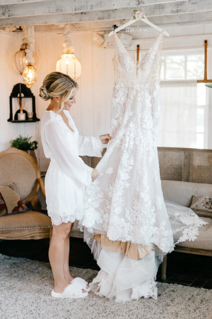 Philadelphia bride getting ready for her summer garden at Terrain